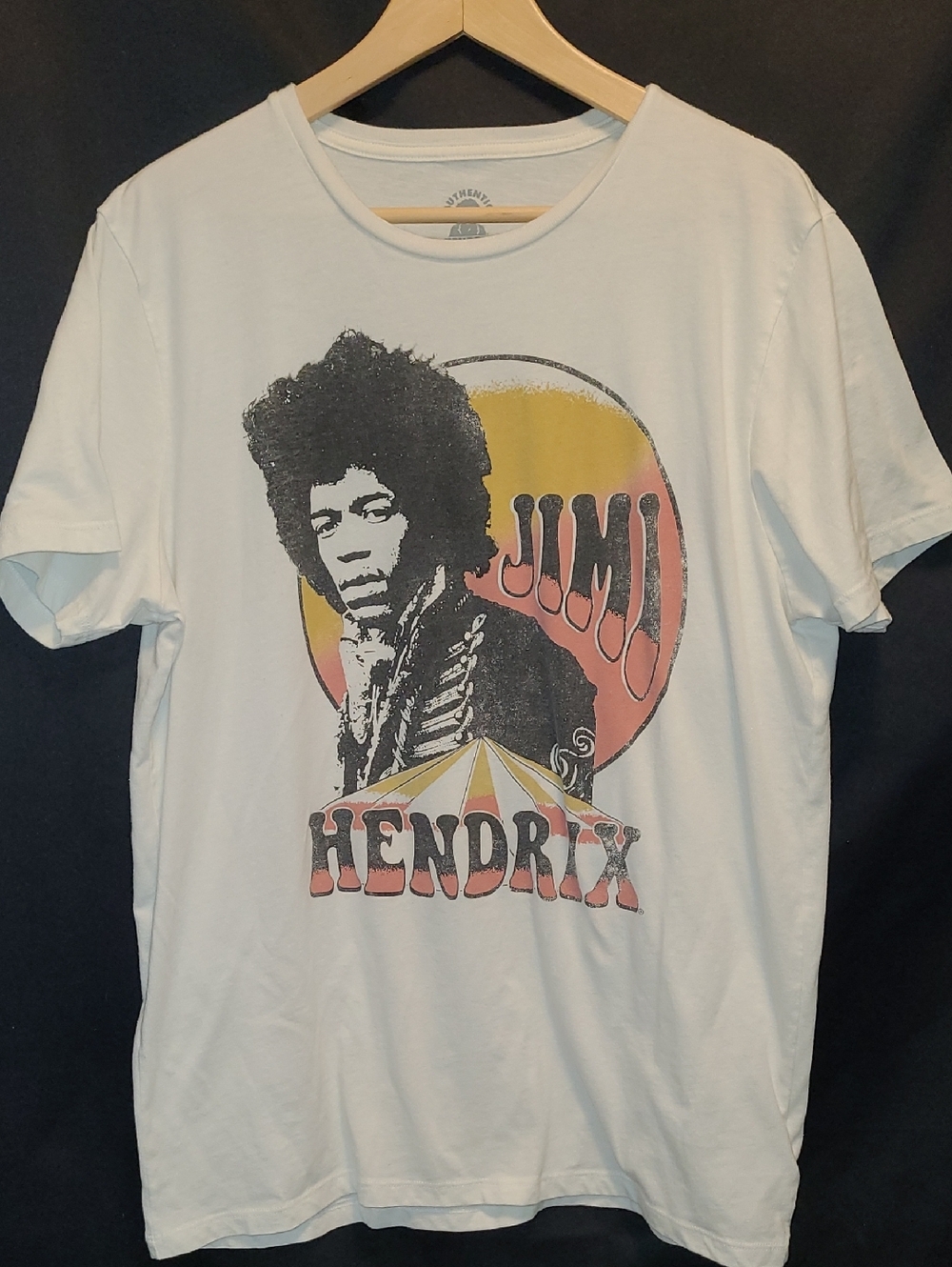 JIM HENDRIX Retro Men's White Graphic Band T-Shirt By Aurhwnric Hendrixs XL
